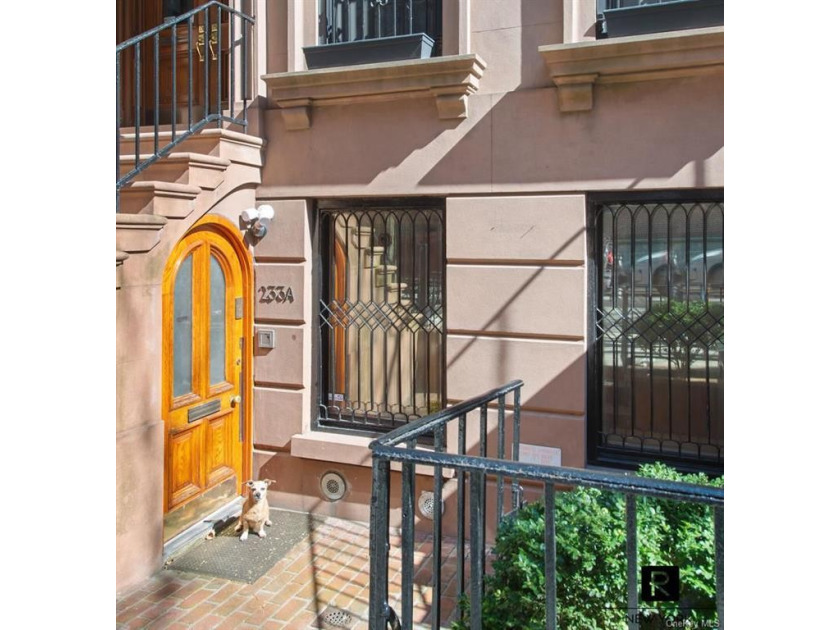 Duplex Townhouse with Private Garden with a true Gramercy - Beach Apartment for sale in New York, New York on Beachhouse.com