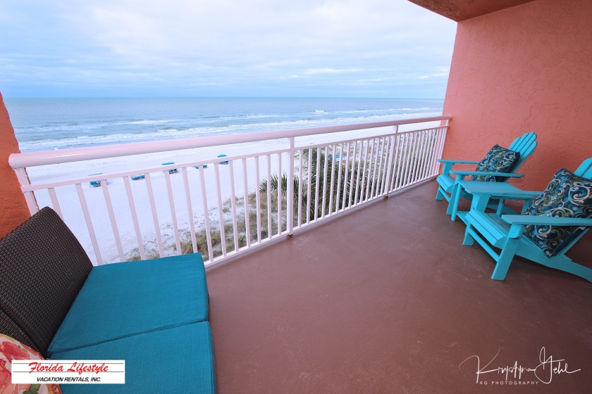 Chateaux Condominium - Beach Vacation Rentals in Indian Shores, Florida on Beachhouse.com