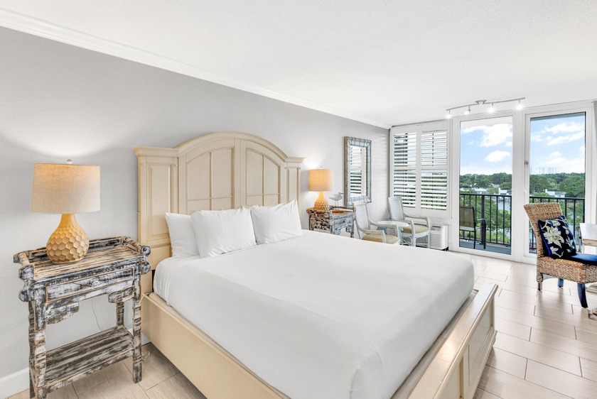 This beautifully updated top-floor studio offers stunning resort - Beach Condo for sale in Miramar Beach, Florida on Beachhouse.com