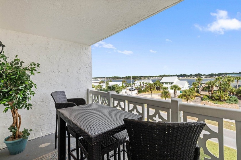 Enjoy stunning views of the Sound from this fourth-floor unit! - Beach Condo for sale in Fort Walton Beach, Florida on Beachhouse.com