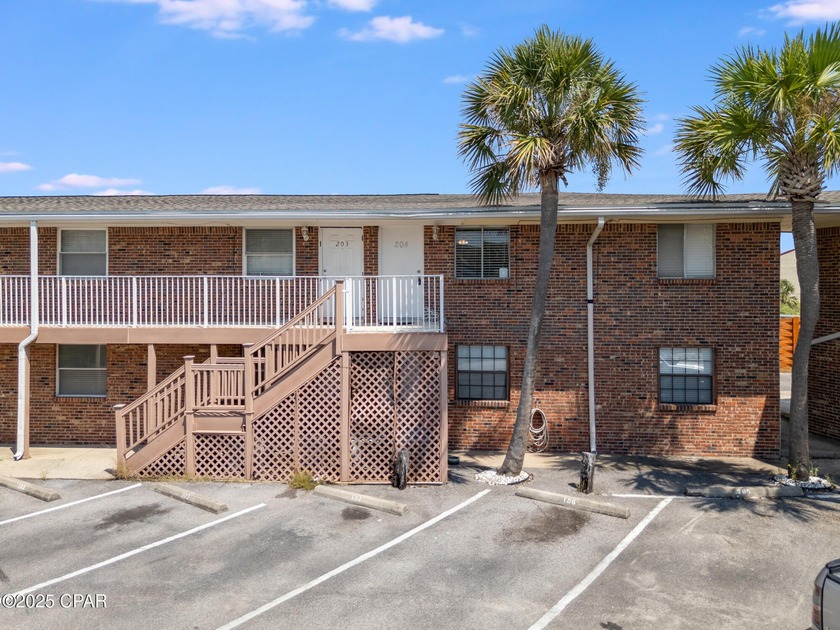 Welcome to a rare investment opportunity in beautiful Fort - Beach Condo for sale in Fort Walton Beach, Florida on Beachhouse.com