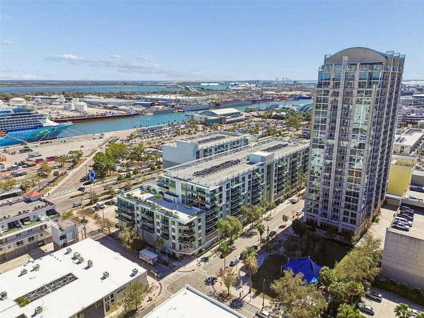 Experience vibrant urban living in this beautifully updated - Beach Condo for sale in Tampa, Florida on Beachhouse.com