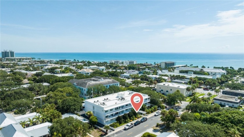 Location is Perfect! Updated 2Bd/2Bth, Granite Counters, Marble - Beach Home for sale in Vero Beach, Florida on Beachhouse.com