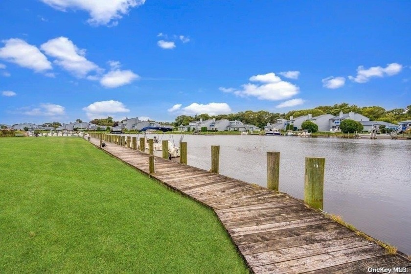 Spacious 1 Bedroom Co-Op in the Lovely Fairharbor waterfront - Beach Home for sale in Patchogue, New York on Beachhouse.com