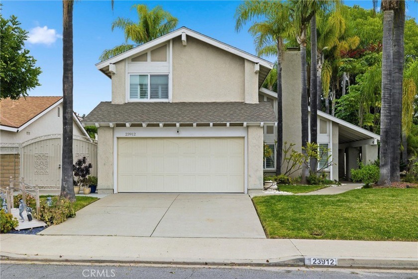 Ideally located in the heart of Mission Viejo, this spacious - Beach Home for sale in Mission Viejo, California on Beachhouse.com