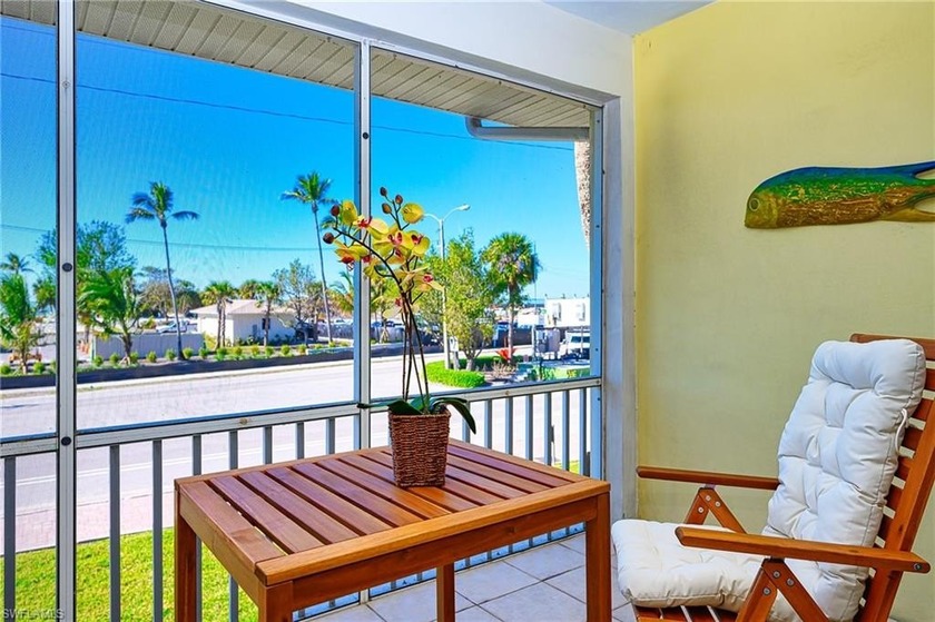 LOCATION, LOCATION, LOCATION! Motivated seller, priced to sell - Beach Condo for sale in Naples, Florida on Beachhouse.com