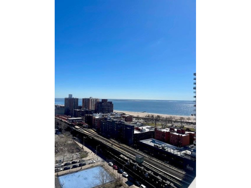 Trump Village Section 3 in the Brighton Beach area offers a - Beach Apartment for sale in Brooklyn, New York on Beachhouse.com