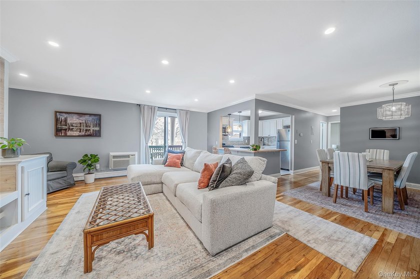 Beautiful oversized one bedroom co-op with water views located - Beach Home for sale in Patchogue, New York on Beachhouse.com
