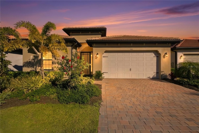 Why wait to build? This nearly new home is ready now!  Built in - Beach Home for sale in Nokomis, Florida on Beachhouse.com