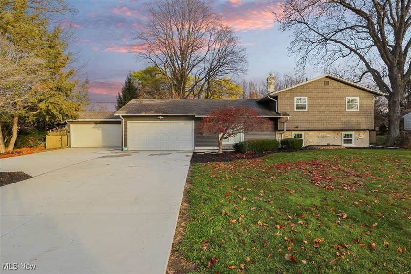 Welcome home to this beautifully updated, move-in-ready property - Beach Home for sale in Mentor, Ohio on Beachhouse.com