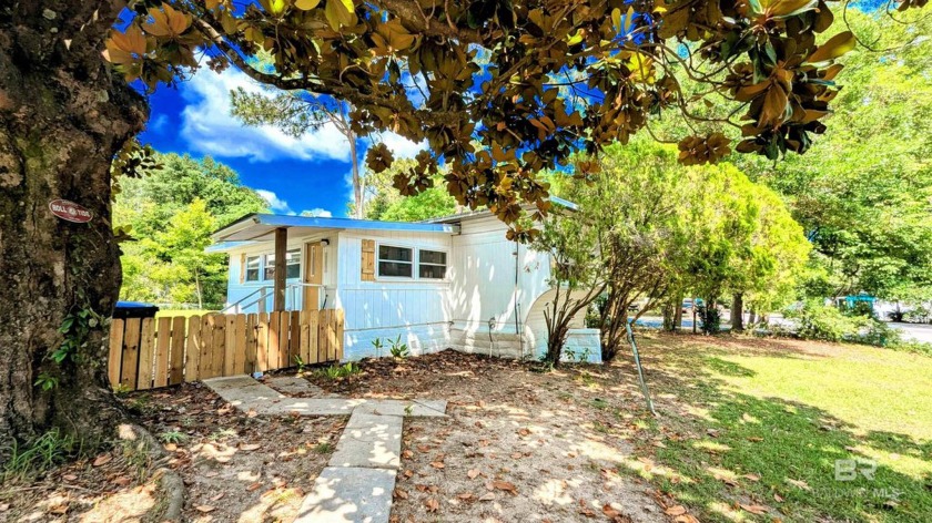 ***Cozy Cottage-Coastal Retreat***Discover this beautifully - Beach Home for sale in Lillian, Alabama on Beachhouse.com