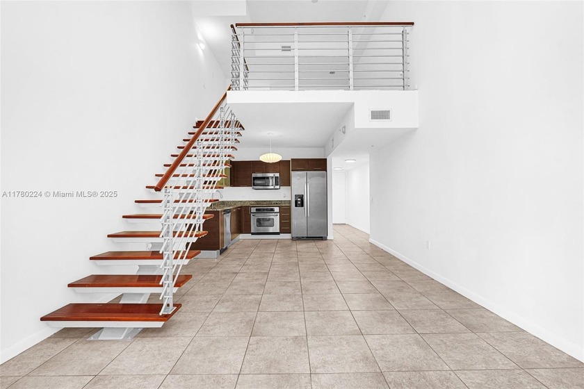 Loft-style 1-bedroom, 1.5-bath residence with 1,056 sq ft of - Beach Condo for sale in Miami, Florida on Beachhouse.com