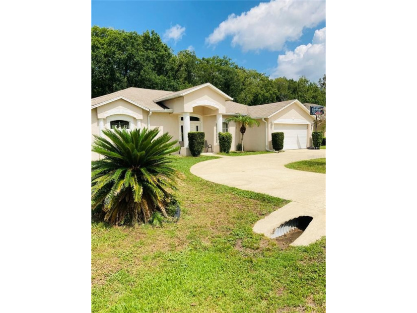 This beautiful property is located within minutes of everything - Beach Home for sale in Palm Coast, Florida on Beachhouse.com