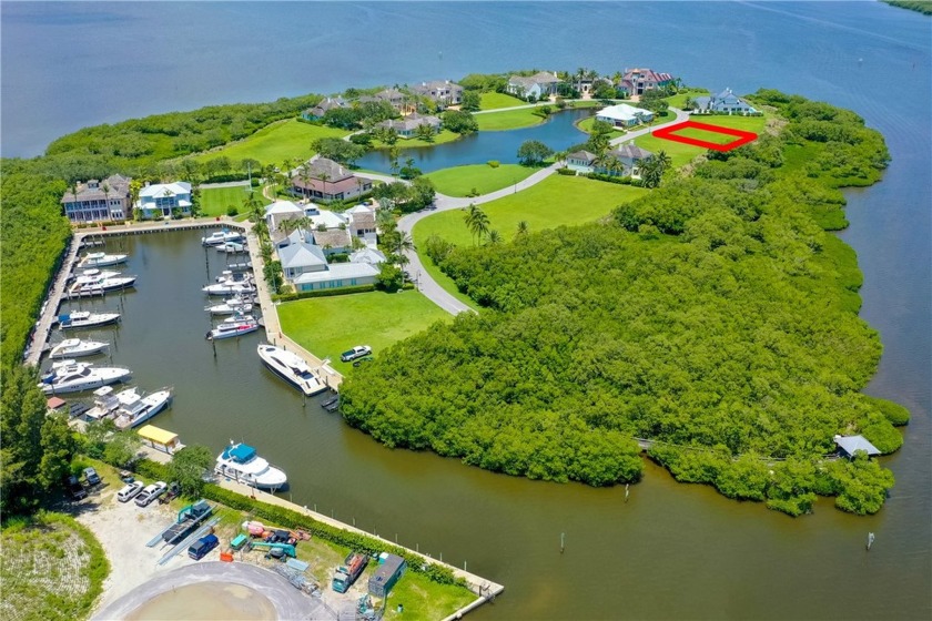 Amazing lot backing to the mangroves and the Indian River Lagoon - Beach Lot for sale in Vero Beach, Florida on Beachhouse.com