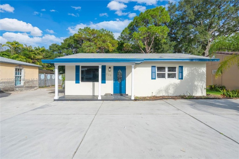 Newly renovated, move-in-ready 2-bedroom, 1-bath home in a prime - Beach Home for sale in Fort Lauderdale, Florida on Beachhouse.com