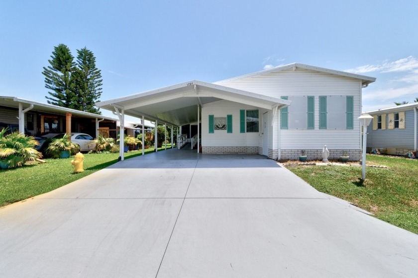 BUYER GOT COLD FEET, THEIR LOSS IS YOUR GAIN *2019 METAL ROOF* + - Beach Home for sale in Sebastian, Florida on Beachhouse.com