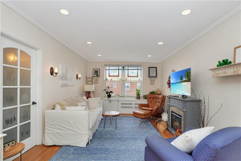 Bay Ridge-Shore Road 90's location, Unique one bedroom *Flex* - Beach Other for sale in Brooklyn, New York on Beachhouse.com