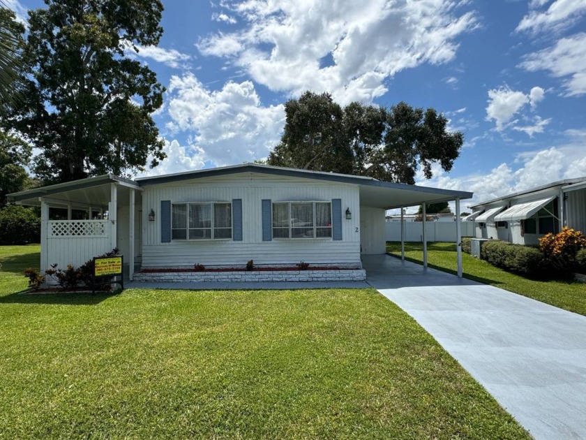 Rubber roof membrane over original metal roof in excellent - Beach Home for sale in Daytona Beach, Florida on Beachhouse.com