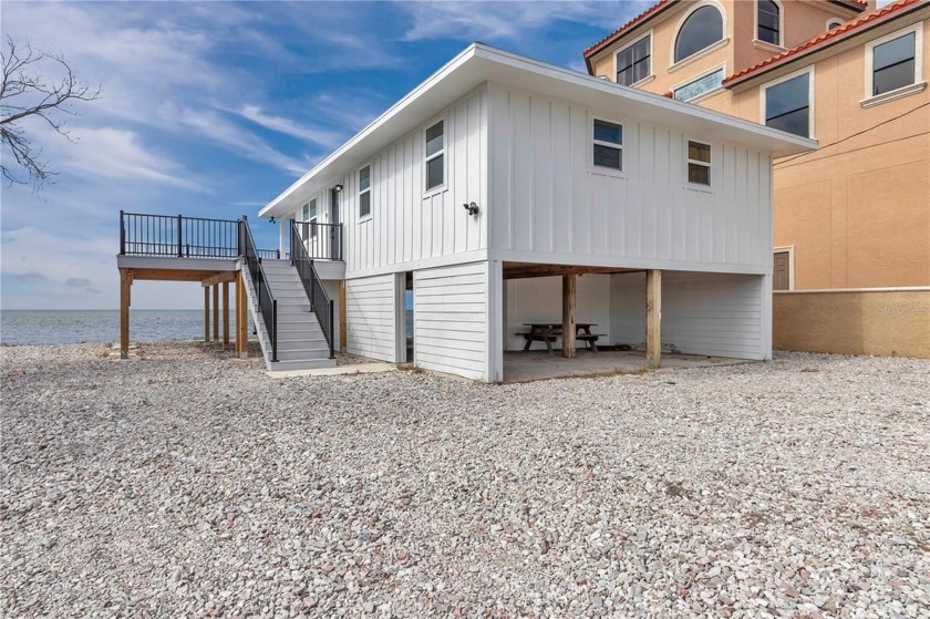 MILLION DOLLAR VIEWS IN YOUR OWN BACKYARD. 

Welcome to your - Beach Home for sale in Hudson, Florida on Beachhouse.com