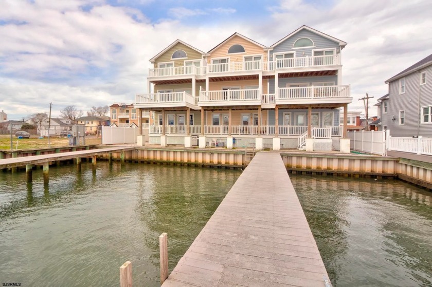 Introducing a remarkable townhouse on Gardner's Basin canal in - Beach Home for sale in Atlantic City, New Jersey on Beachhouse.com