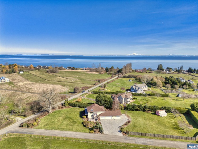 Welcome to your dream retreat nestled amidst panoramic mountain - Beach Home for sale in Sequim, Washington on Beachhouse.com