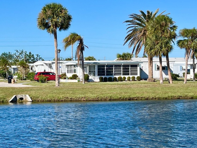 Charming Lakeview Home in Bay Indies Resort Community! - Beach Home for sale in Venice, Florida on Beachhouse.com