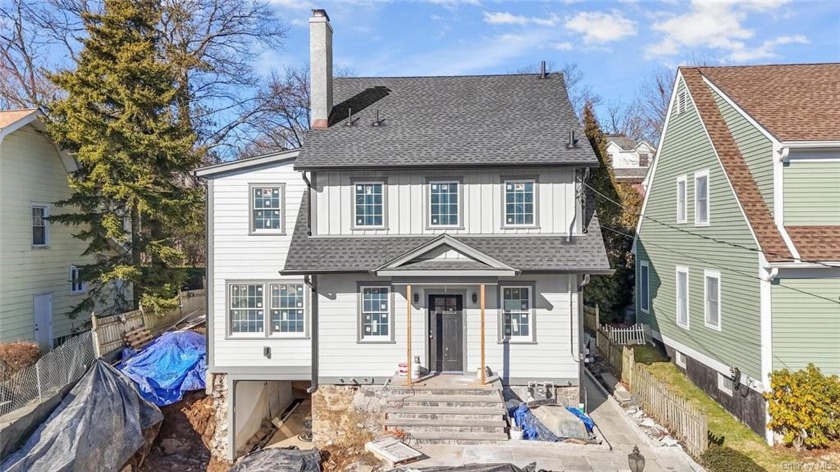 This stunning 4-bedroom Colonial home is located in the peaceful - Beach Home for sale in Mamaroneck, New York on Beachhouse.com