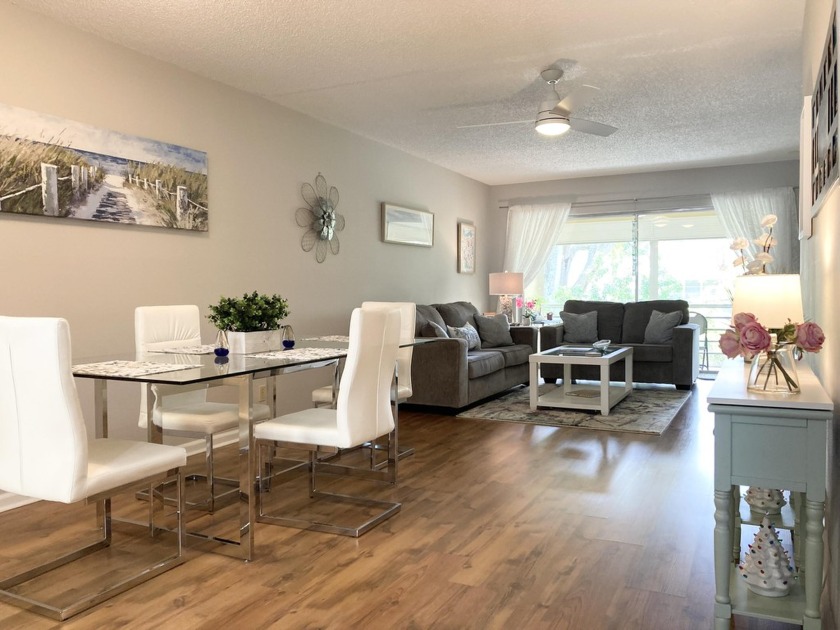 Beautifully Updated! 2bd 2ba condo in the desired active 55+ - Beach Condo for sale in Delray Beach, Florida on Beachhouse.com