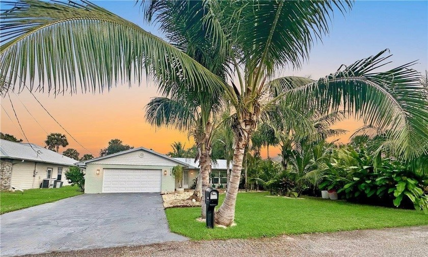 Welcome to Floridana Beach! Coastal comfort in this beautifully - Beach Home for sale in Melbourne Beach, Florida on Beachhouse.com
