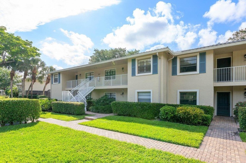 Come see this spectacularly remodeled condo, located in the - Beach Condo for sale in Boynton Beach, Florida on Beachhouse.com