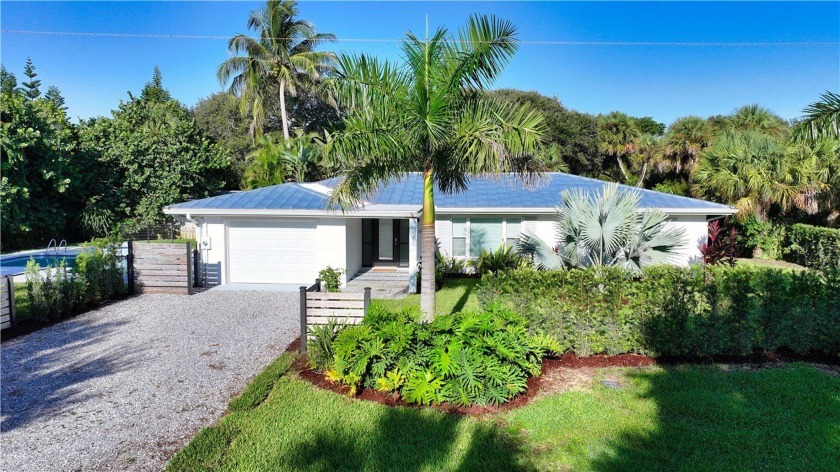 Welcome to your cozy bungalow in South Beach! This quaint corner - Beach Home for sale in Vero Beach, Florida on Beachhouse.com