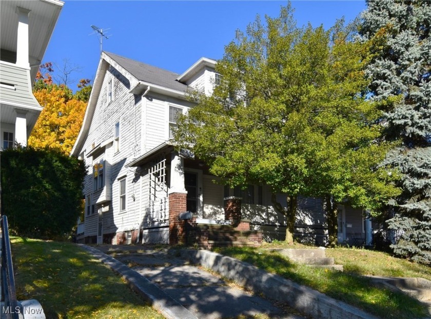 Century Charmer is looking for a new steward to restore this - Beach Home for sale in Lakewood, Ohio on Beachhouse.com