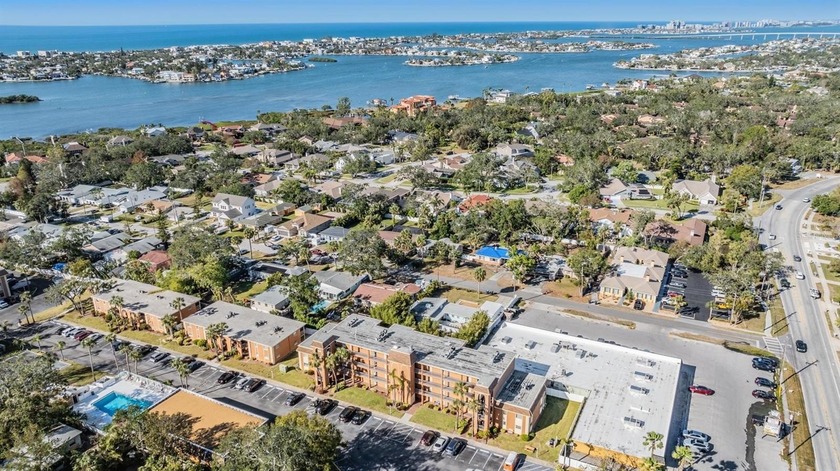 Updated 2BR/2BA first-floor condo in the private waterfront - Beach Condo for sale in Largo, Florida on Beachhouse.com