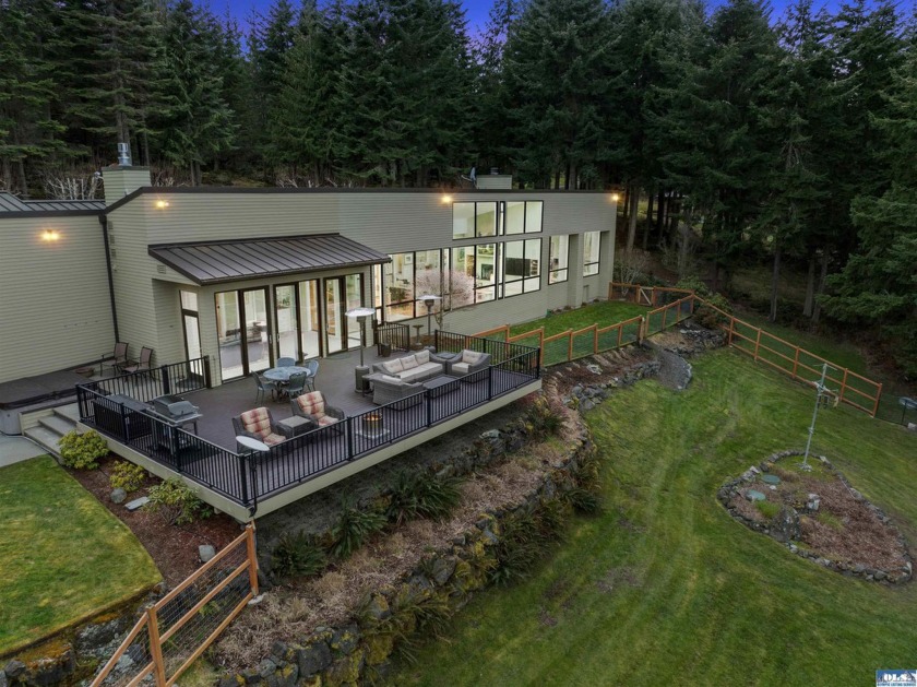 You're on top of the world in this beautiful, private retreat on - Beach Home for sale in Sequim, Washington on Beachhouse.com