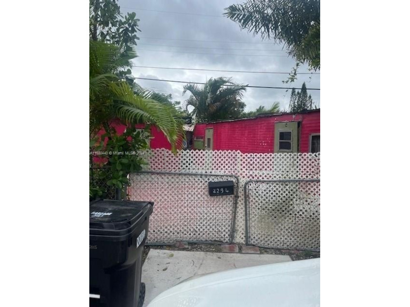 You can now own a piece of land in North Miami Beach, Location - Beach Home for sale in North Miami Beach, Florida on Beachhouse.com