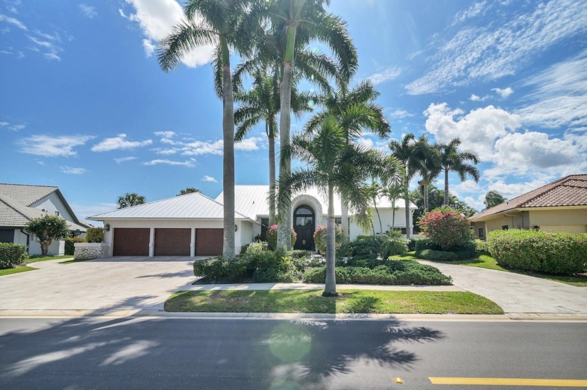 Welcome to paradise! Sitting on one of the best lots in the - Beach Home for sale in Boca Raton, Florida on Beachhouse.com