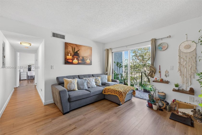 Perfectly positioned in Miami's coveted Upper East Side, this - Beach Condo for sale in Miami, Florida on Beachhouse.com