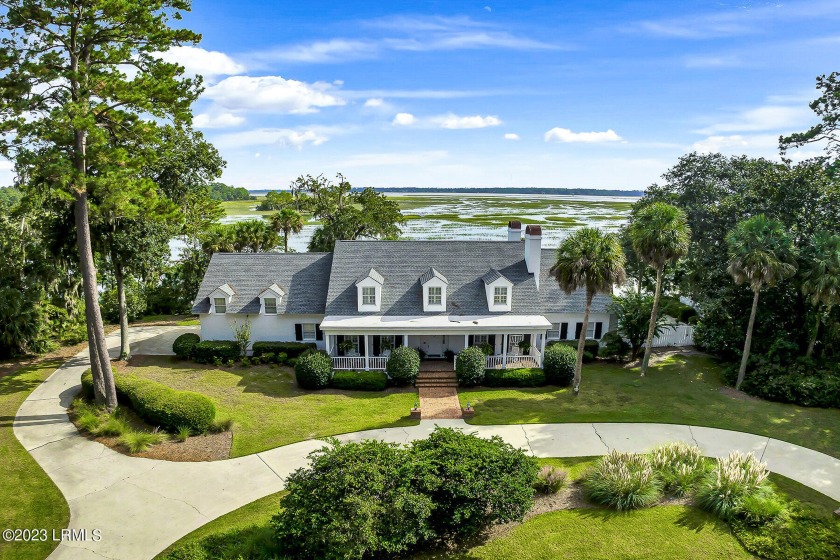 Boasting the ultimate in exquisite Lowcountry scenery, and - Beach Home for sale in Okatie, South Carolina on Beachhouse.com