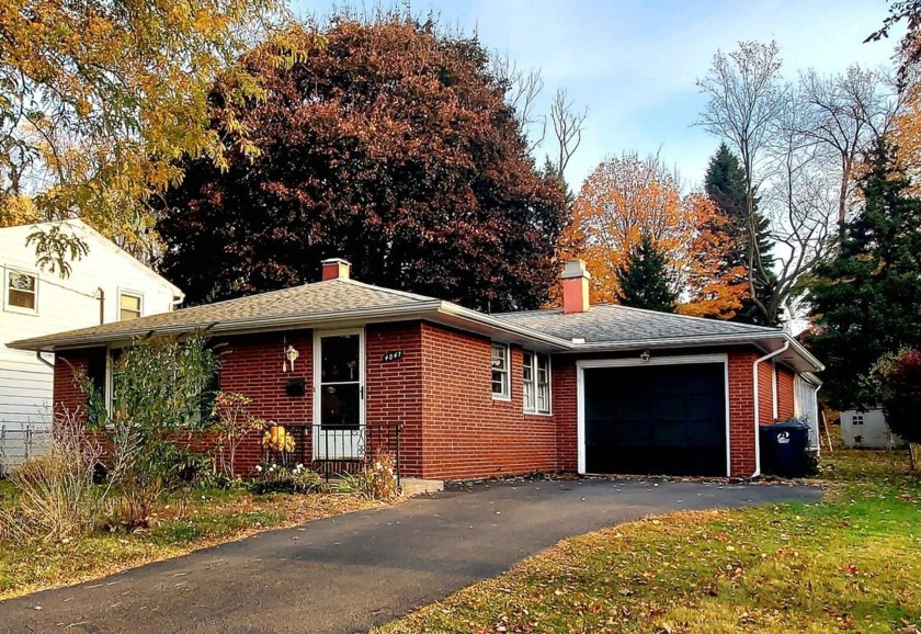 Sold As-Is...Affordable *Cute n Cozy* Millcreek Ranch with Beach - Beach Home for sale in Erie, Pennsylvania on Beachhouse.com