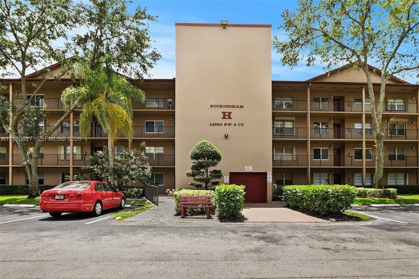 Step into this fully upgraded and beautifully maintained corner - Beach Condo for sale in Pembroke Pines, Florida on Beachhouse.com