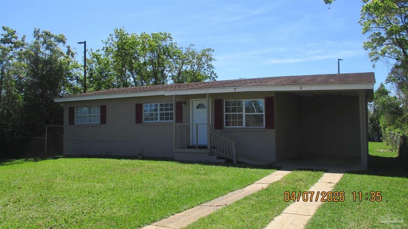 **********O P E N H O U S E SAT. MAY 9 1:00-3:00******** - Beach Home for sale in Pensacola, Florida on Beachhouse.com