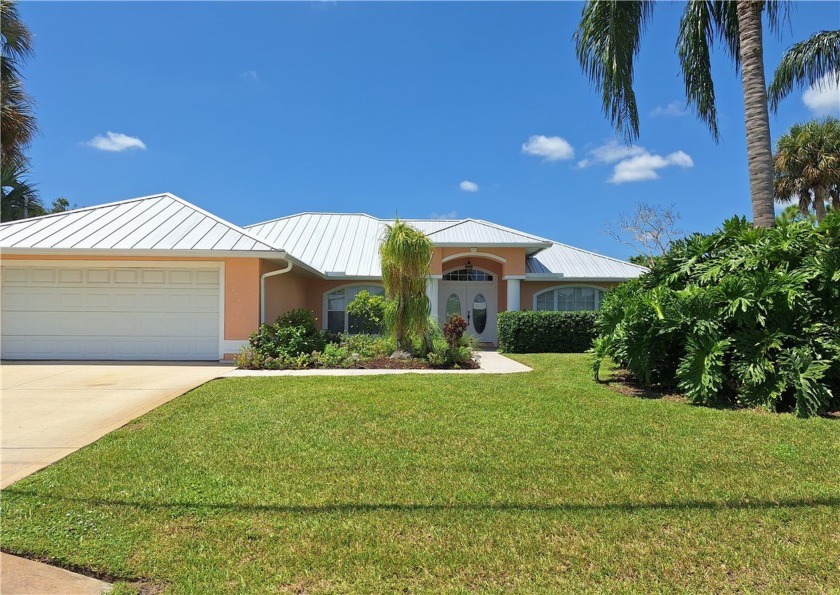 Experience luxury and comfort in this stunning custom-built - Beach Home for sale in Sebastian, Florida on Beachhouse.com