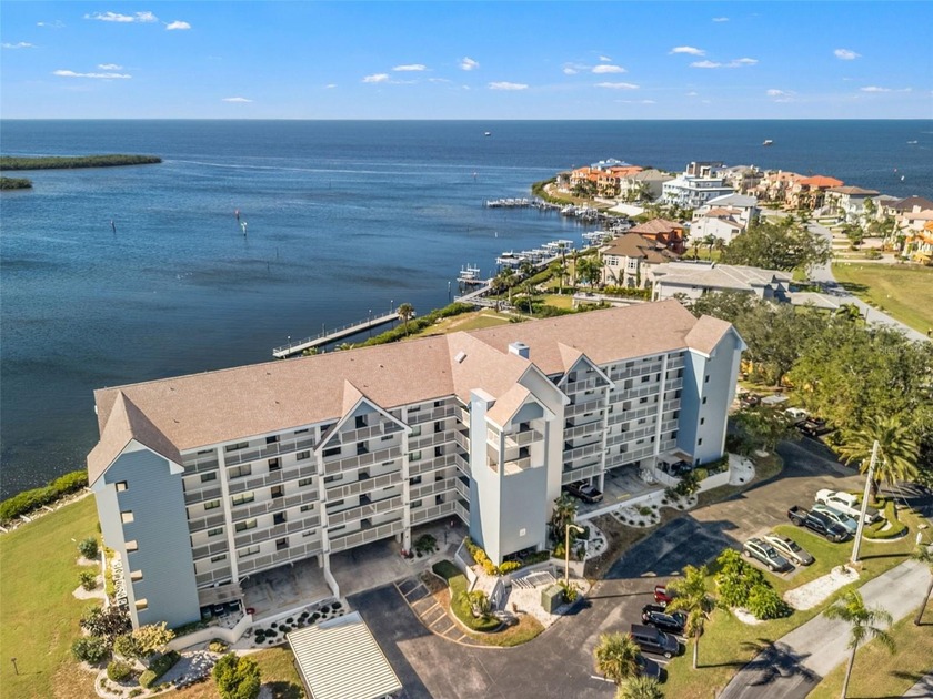 Welcome to the desirable Sand Pebble Pointe community of Port - Beach Condo for sale in Port Richey, Florida on Beachhouse.com