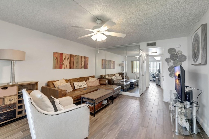 *Brand new AC just installed with transferrable - Beach Condo for sale in Delray Beach, Florida on Beachhouse.com