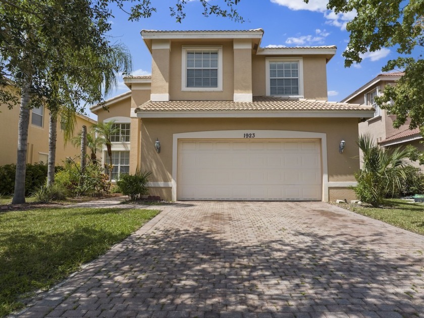 Immaculate 5BR, 3BA home located in a highly sought-after gated - Beach Home for sale in Vero Beach, Florida on Beachhouse.com