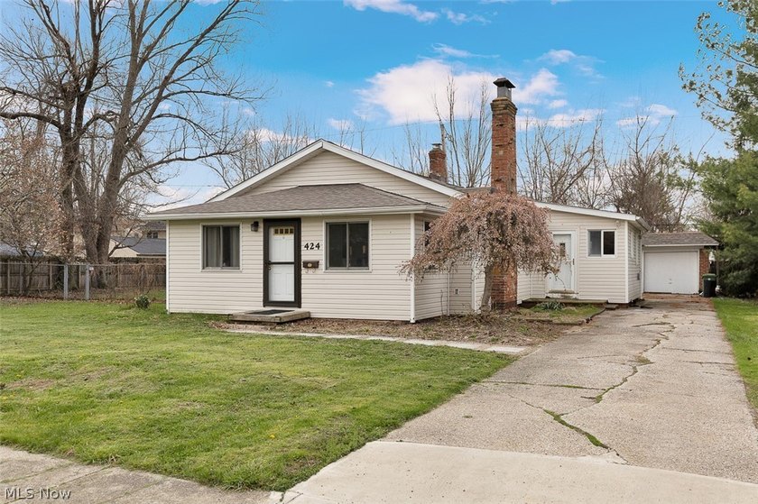 Nestled in the picturesque heart of Eastlake, this stunning - Beach Home for sale in Eastlake, Ohio on Beachhouse.com