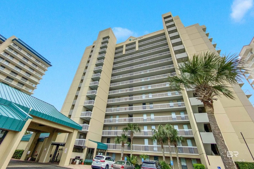 Welcome to White Caps 105, a 3-bedroom, 2-bathroom beachfront - Beach Condo for sale in Orange Beach, Alabama on Beachhouse.com
