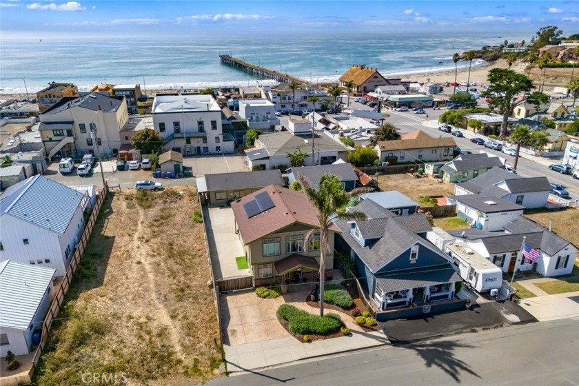 Just 3 Blocks from the Cayucos Pier with Spectacular Ocean - Beach Home for sale in Cayucos, California on Beachhouse.com