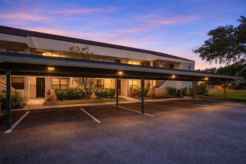 Welcome to easy Tampa living in River Oaks Condo III -- a gated - Beach Condo for sale in Tampa, Florida on Beachhouse.com