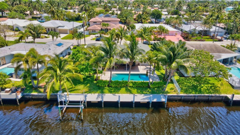 Welcome to waterfront living at 1311 SW 5th Ct, Boca Raton! - Beach Home for sale in Boca Raton, Florida on Beachhouse.com